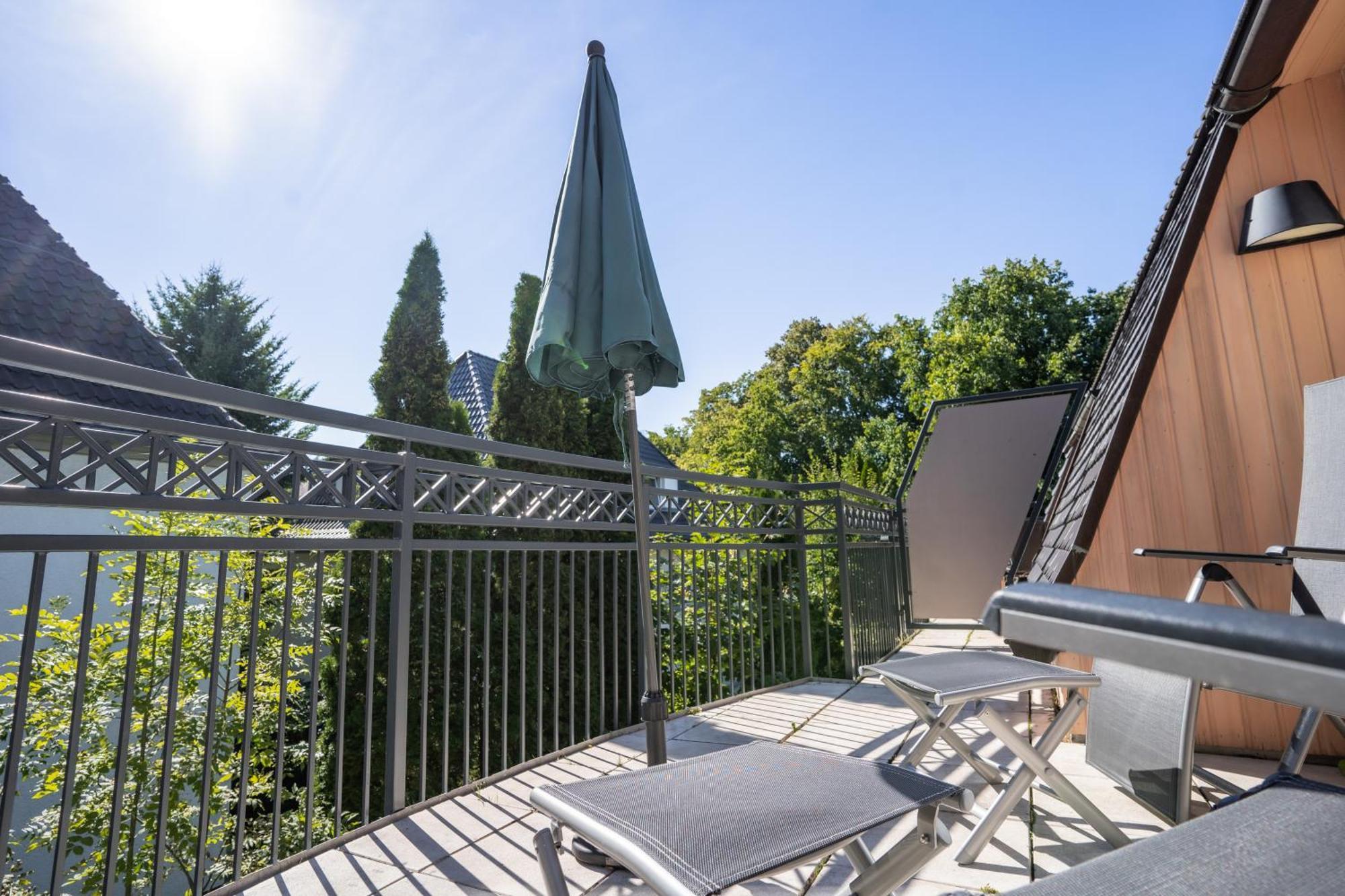 Hotel Cityhome Am Kurpark Бад-Зальцуфлен Экстерьер фото